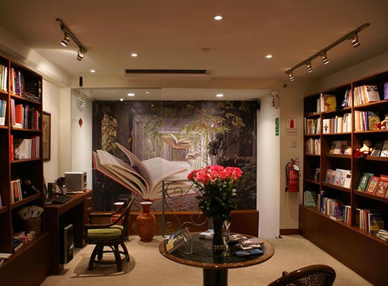 Quinta Esencia Teashop & Bookstore, Chacarilla, Surco